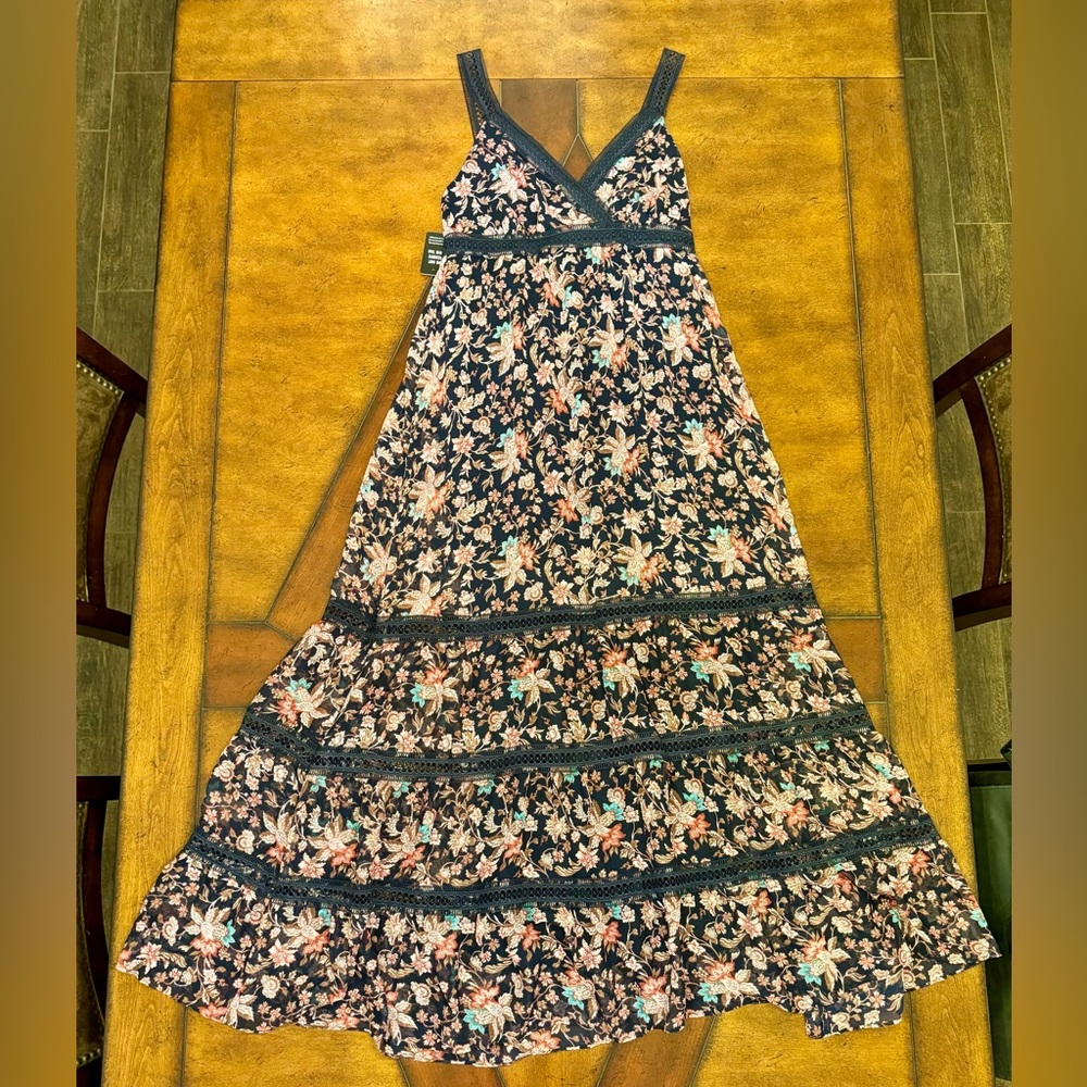 Express Size Small Long Floral Dress Color Navy Blue